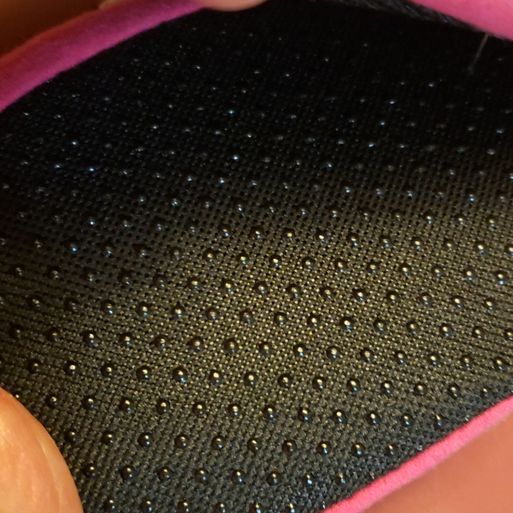 Slippers - Picture 4 of 4